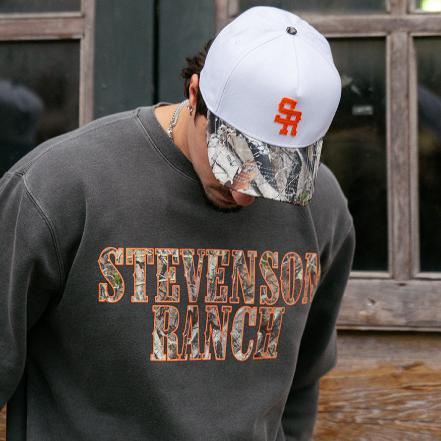 Tree Stand Crewneck (Pigment Black)