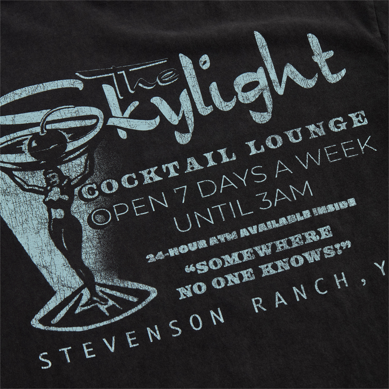 Skylight Tee (Vintage Black)