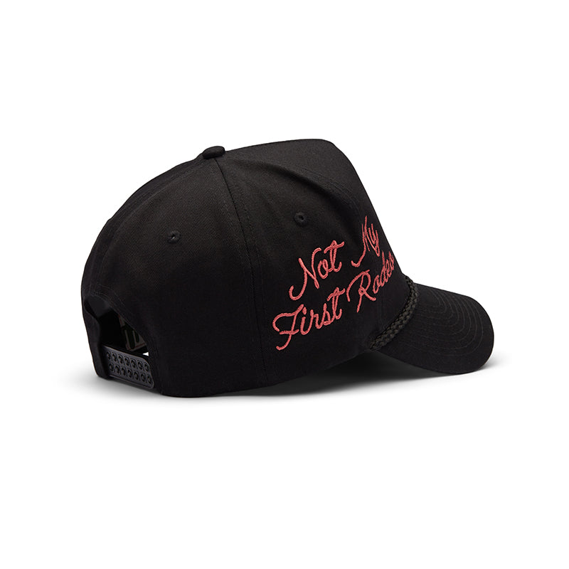 Structured Rope Hat (Black/Pink)